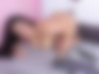 Live cam show with Tiffanny-Rose - Big Tits Curvy on CamClone