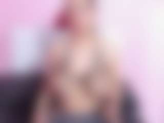 Live cam show with Tiffanny-Rose - Living Room on camwithhim.com
