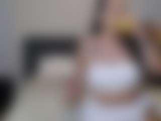 Live cam show with diamondbabii99 - Cum on Gym Cam Girls