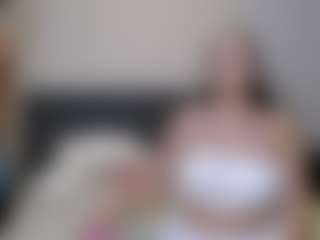 Live cam show with diamondbabii99 - Blowjob on Adult Interactions