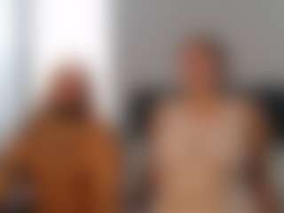 Live cam show with diamondbabii99 - Toys on madthumbs