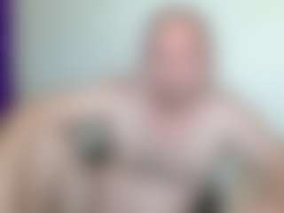 Live cam show with JohanBarker - Latino on Cam Slut