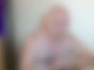Live cam show with JohanBarker - Blue Eyes on madthumbs