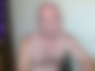 Live cam show with JohanBarker - Blowjob on Camsoda