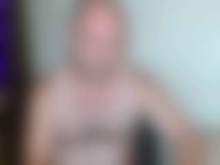 Live cam show with JohanBarker - Bald on SinfulBabes