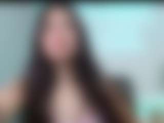 Live cam show with sharick-diamond - Petite Teen (18+) on Camsoda