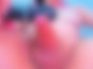 Live cam show with Aisha-Sanzz - Teen (18+) on xxxlivecams.org
