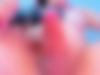 Live cam show with Aisha-Sanzz - Orgasm on slutload