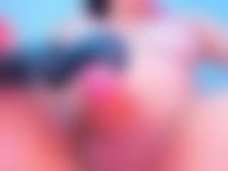 Live cam show with Aisha-Sanzz - Teen (18+) on CamClone