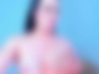 Aisha-Sanzz's Live Sex Cam Show