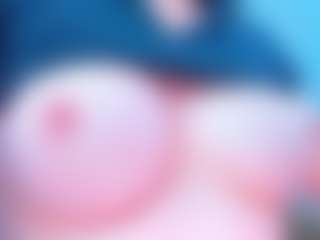 Live cam show with Aisha-Sanzz - Big Balls on Camsoda