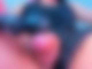 Live cam show with Aisha-Sanzz - Big Balls on Uber Horny