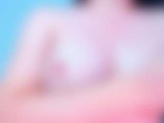 Live cam show with Aisha-Sanzz - Teen (18+) on milfzrlive.com