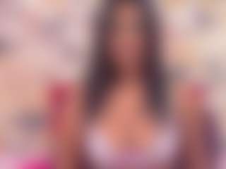 Live cam show with EroticSexyStripper - Gagging on Camsoda