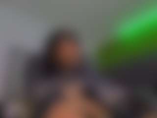 Live cam show with gigibadassxx - No Smoking on Camsoda
