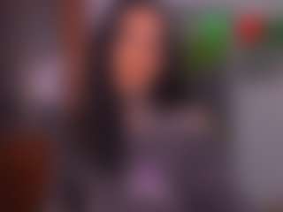 Spettacolo in cam dal vivo con gigibadassxx - Spank su Camsoda