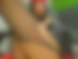Live cam show with gigibadassxx - Dirty Talk on Camsoda