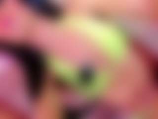 gilbanys22's Live Sex Cam Show