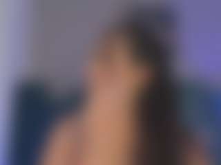 Live cam show with Kathia Hot - Bikini on CSO-WL