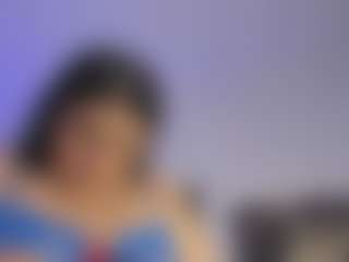 Live cam show with Kathia Hot - Nipple Piercings on AdultVida.com