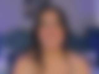 Live cam show with Kathia Hot - Cute on AdultVida.com