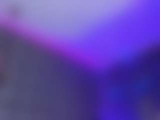 Live cam show with megan-woll - Ebony on TeamSkeetLive | colombia