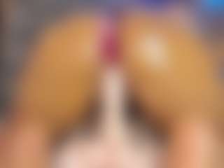 megan-wolls Live-Sex-Cam-Show