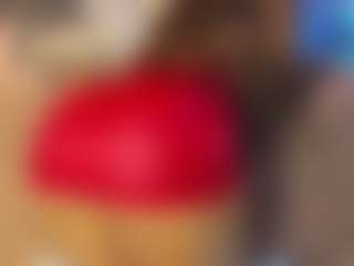 Live cam show with megan-woll - Ebony on Gym Cam Girls | colombia