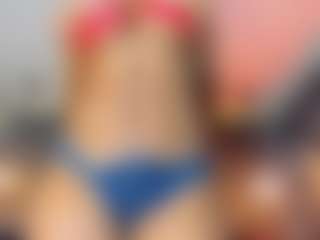Live cam show with megan-woll - Fingers on camwithhim.com