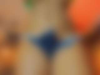 Live cam show with megan-woll - Black Lush on Camming Site