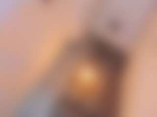 Live cam show with megan-woll - Shake on studioflirtlive.com