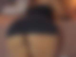 Live cam show with megan-woll - Ebony on CSO-WL | colombia