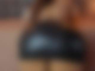 Live cam show with megan-woll - Butt Plug on livesuperchat.net