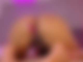 Live cam show with megan-woll - Strip Ebony on sexytreat.net | colombia