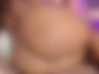 Live cam show with megan-woll - Shake on Camiplay Live