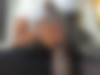 Spettacolo in cam dal vivo con HUGE_COCKHOT - Black Hair su Camsoda