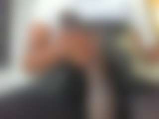 Live cam show with HUGE_COCKHOT - Average on sexylive.show