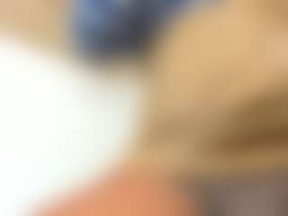 Live cam show with HUGE_COCKHOT - Average on Camversity