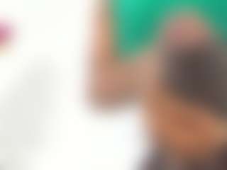 Show in cam erotica live di HUGE_COCKHOT