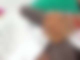 Live-camshow met HUGE_COCKHOT - Teen (18+) op Camsoda