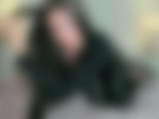 Live cam show with valeriasecret - Smoking on madthumbs