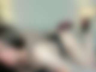 Live cam show with valeriasecret - Tease on Camsoda