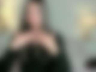 Live cam show with valeriasecret - Average on Hubzter Live