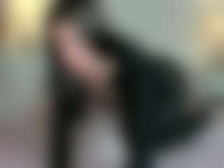 Live cam show with valeriasecret - Average on Free Soda