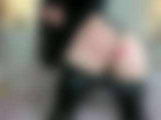 Live cam show with valeriasecret - Orgasm on CamClone