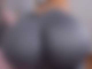 mila saenz's Live Sex Cam Show