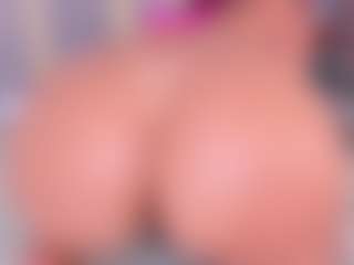 Live cam show with mila saenz - Ass Bouncing on Camsoda