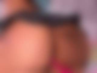 mila saenz's Live Sex Cam Show