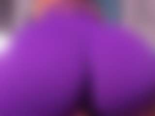 mila saenz's Live Sex Cam Show