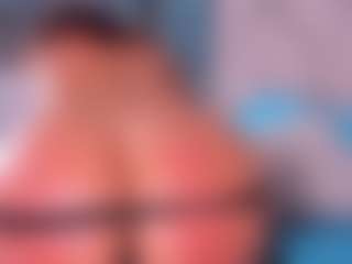 mila saenz's Live Sex Cam Show